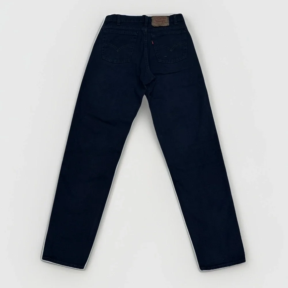 Vintage 90s Levi's 550 Men's Relaxed Fit Tapered Leg W30 x L34 Dark Wash Y2K